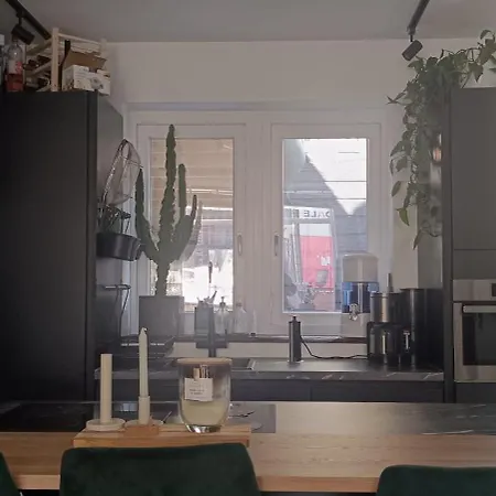 Luxury, Comfy Near Zaanse Schans & Amsterdam Apartment Zaandam